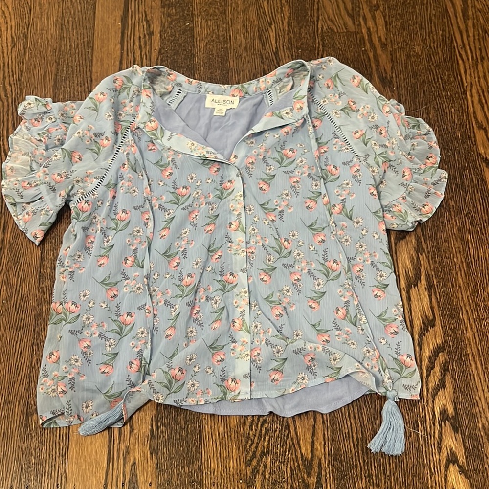 Allison New York Ruffled Floral Blouse - Picture 2 of 5